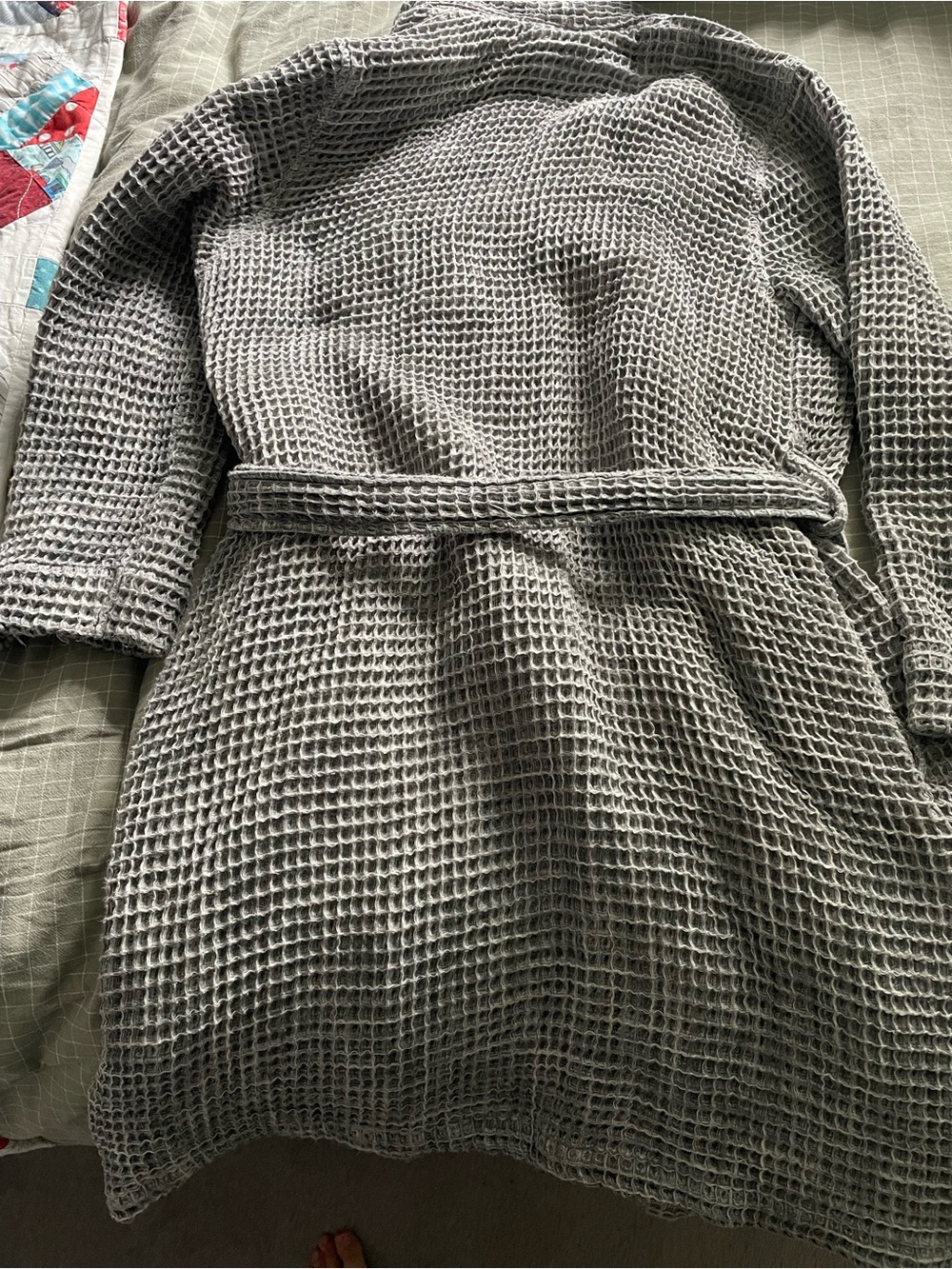 Parachute Gray Waffle Robe - Picture 3 of 5